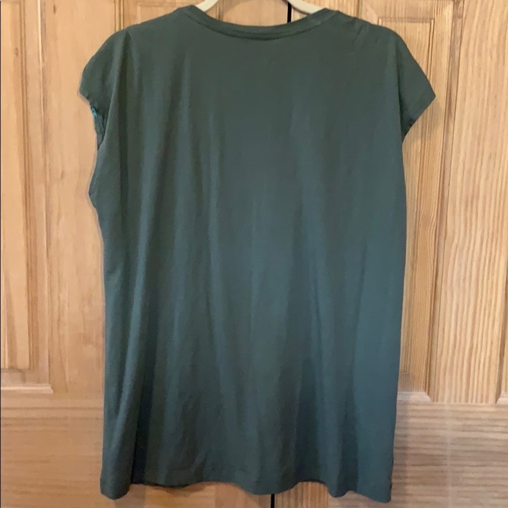 Embroidered tee - Picture 2 of 4
